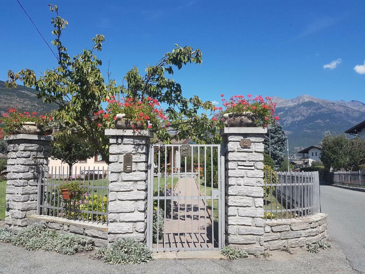 Apartament Casa Di Tia Aosta Zewnętrze zdjęcie